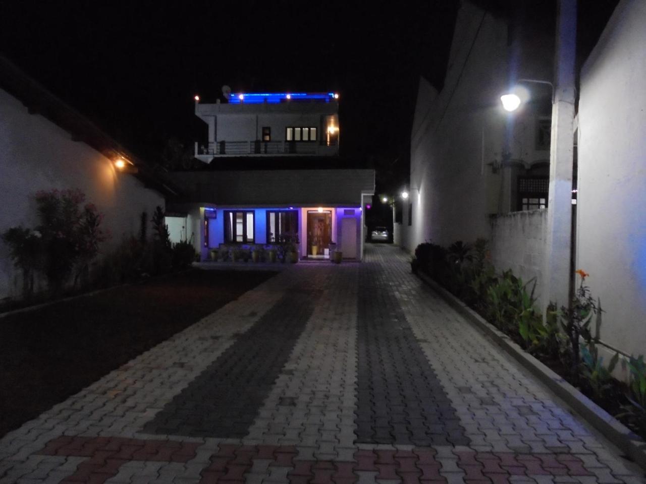 Jmf Hotel Νεγκόμπο Εξωτερικό φωτογραφία