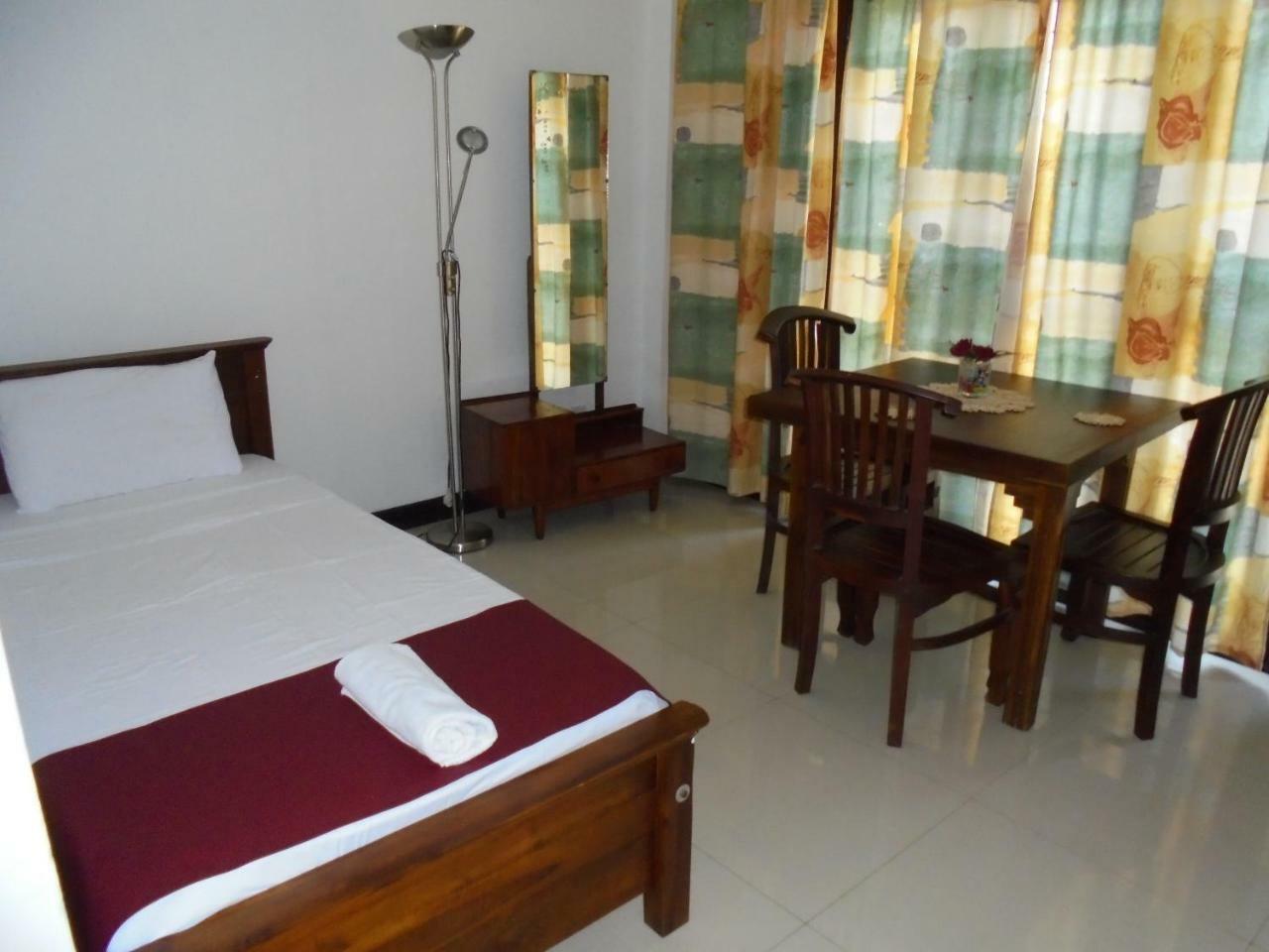 Jmf Hotel Νεγκόμπο Εξωτερικό φωτογραφία