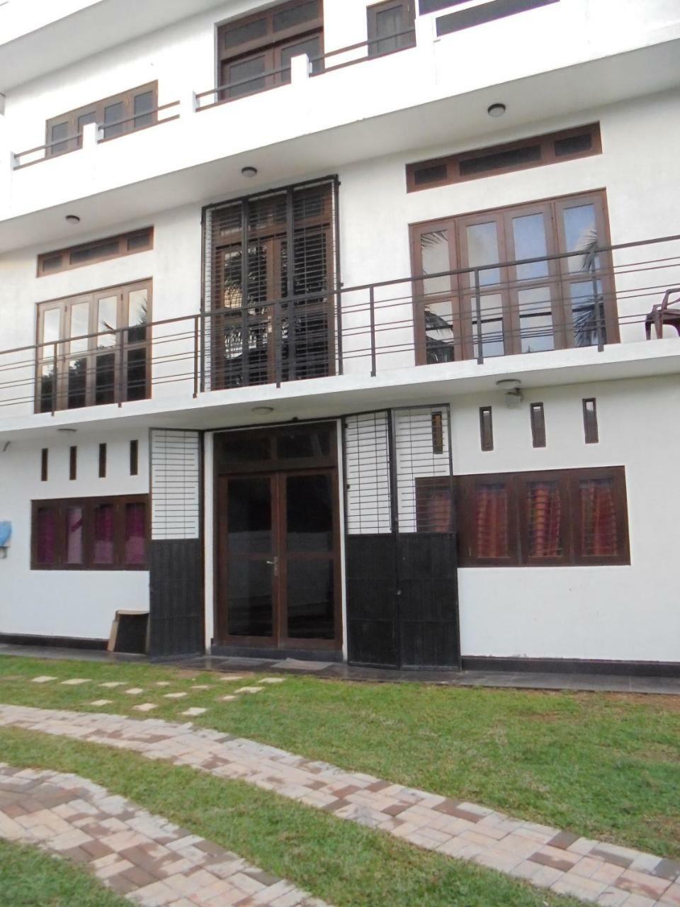 Jmf Hotel Νεγκόμπο Εξωτερικό φωτογραφία