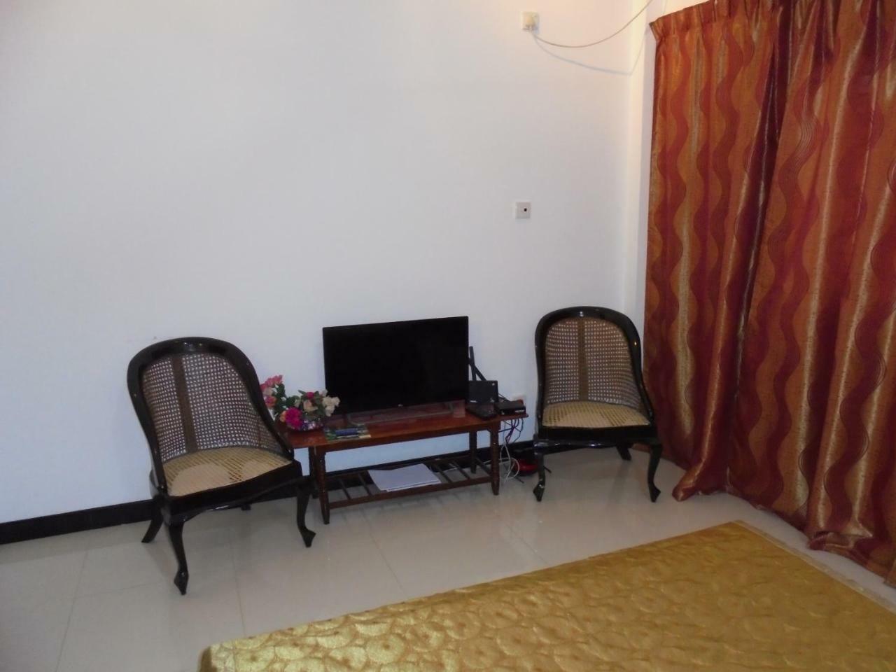 Jmf Hotel Νεγκόμπο Εξωτερικό φωτογραφία