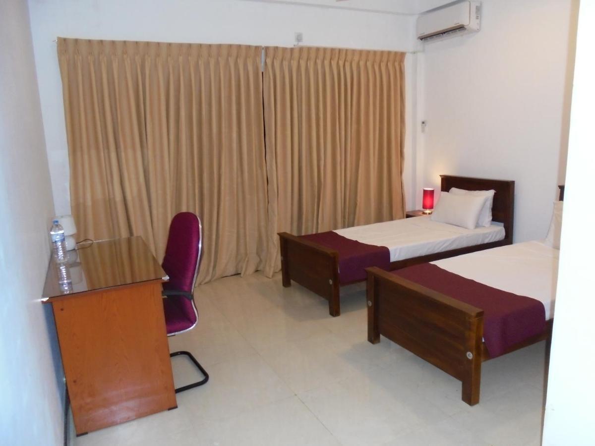 Jmf Hotel Νεγκόμπο Εξωτερικό φωτογραφία
